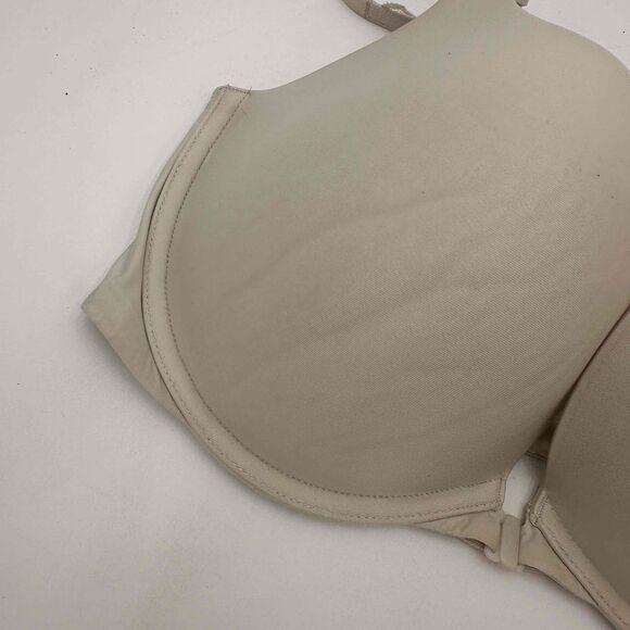 Victoria's Secret White Underwire Adjustable Straps Push-Up Bra Size 34DD - Picture 2 of 6